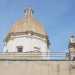 Per farlo ci basta per salire sul terrazzo di un vicino palazzo universitario, osservando cos questa imponente calotta a sesto acuto  
